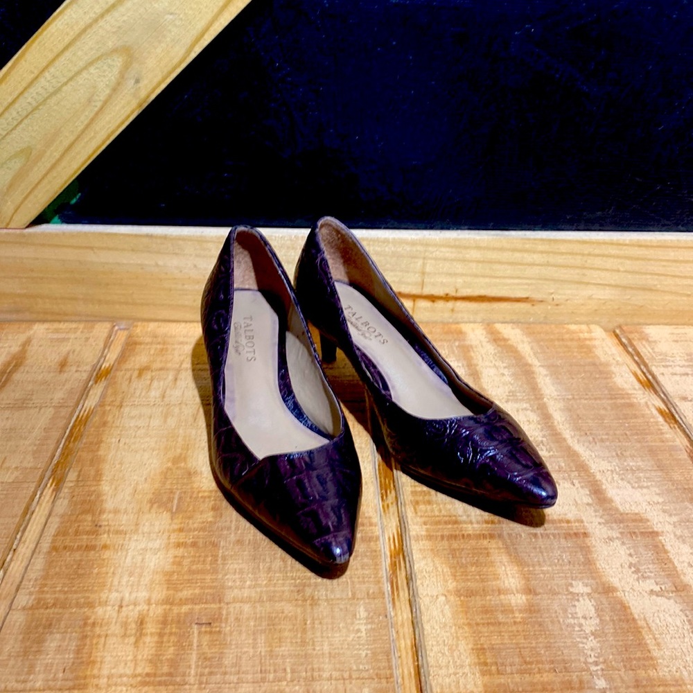 USED Talbots low heel shoe Dark brown
